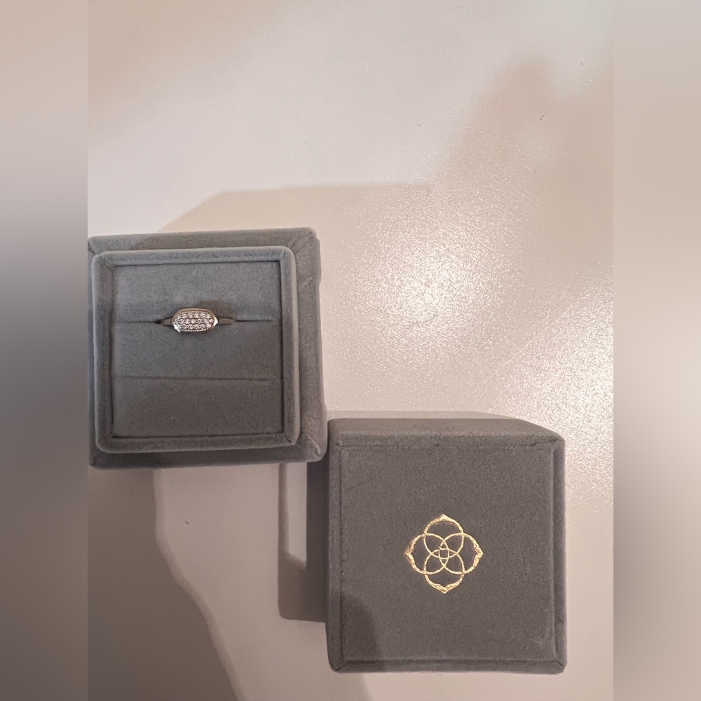 Kendra Scott isa ring